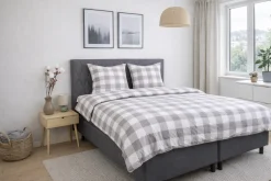 Dobbelt sengetøj 200x220 cm - Bæk og Bølge - 100% Bomulds krep - Grå tern